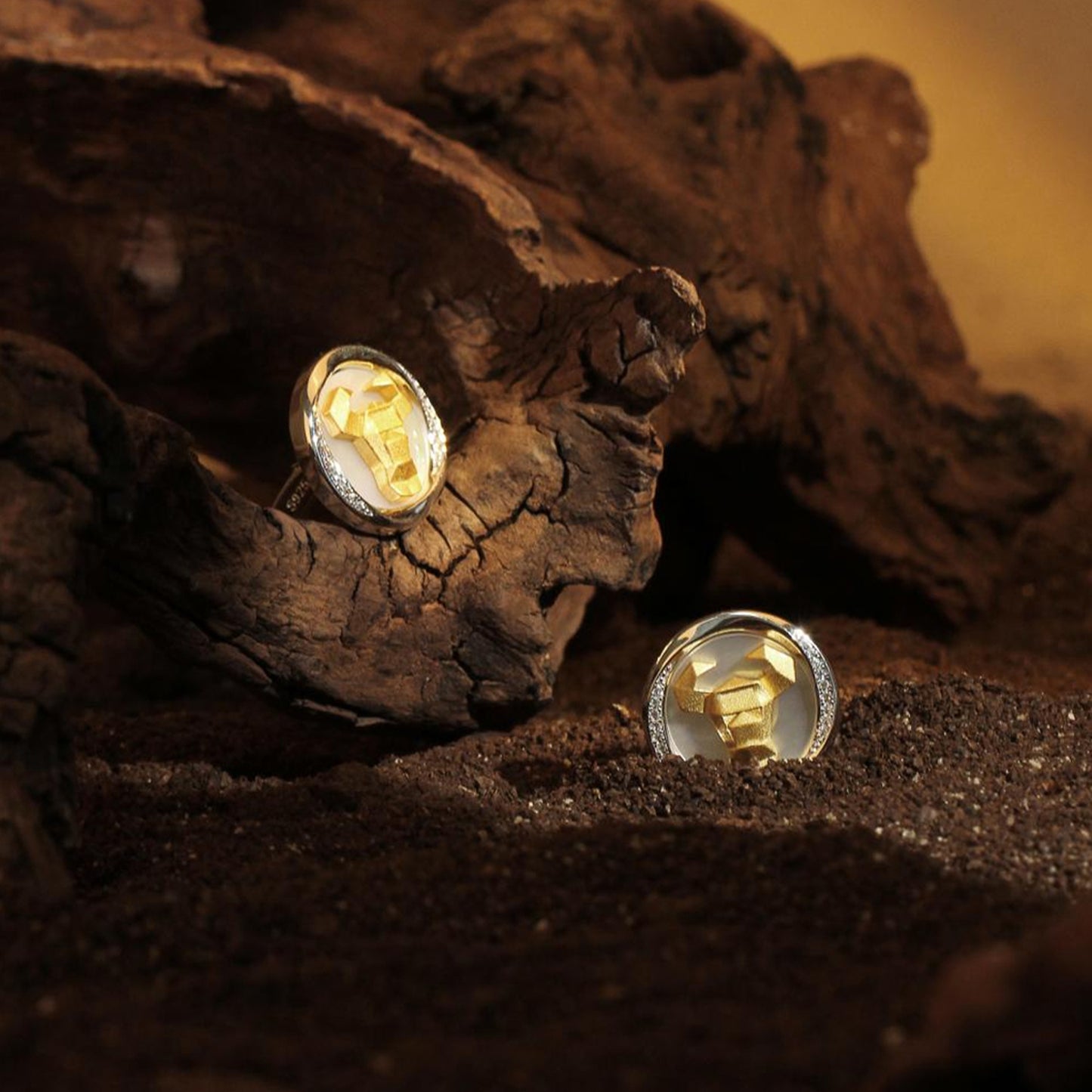 Mobius series Zodiac Ox cufflinks MM2402S